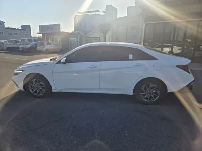 Hyundai Avante 2024, 74325 км, за 18900000 KRW
