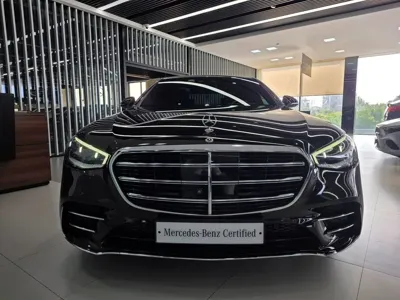 Mercedes-Benz S-Class 2021, 61990 км, за 79900000 KRW