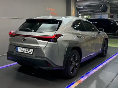Lexus UX 2024, 42679 км, за 34000000 KRW - фото 3