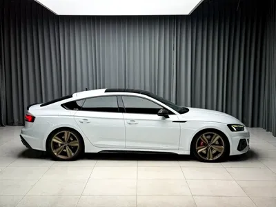 Audi RS 5 2022, 58000 км, за 388800 CNY - фото 7
