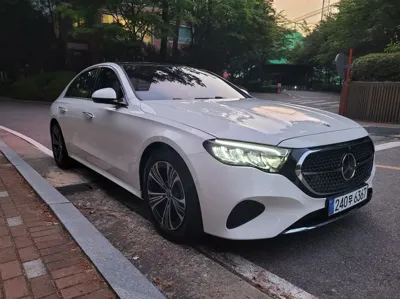 Mercedes-Benz E-Class · 2025 год