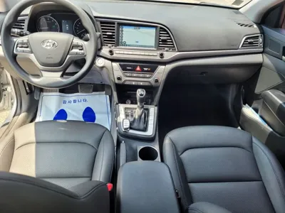 Hyundai Avante 2018, 37727 км, за 10300000 KRW - фото 7