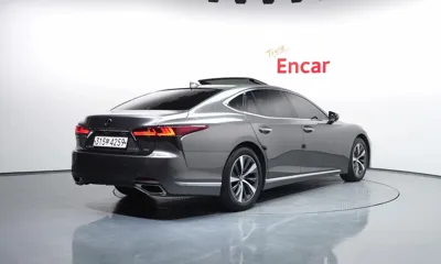 Lexus LS 2022, 114804 км, за 56900000 KRW - фото 2