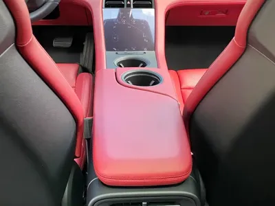 Porsche Taycan 2022, 17000 км, за 425000 CNY - фото 6