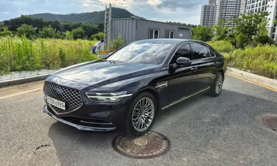 Genesis G90 2021, 61000 км, за 41800000 KRW