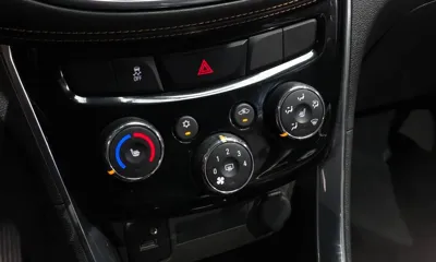 ChevroletGMDaewoo Trax 2018, 139940 км, за 6500000 KRW - фото 18