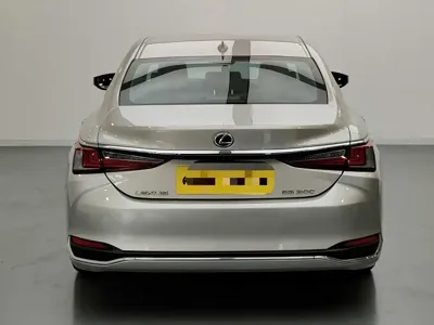 Lexus ES 2019, 147000 км, за 119800 CNY - фото 4