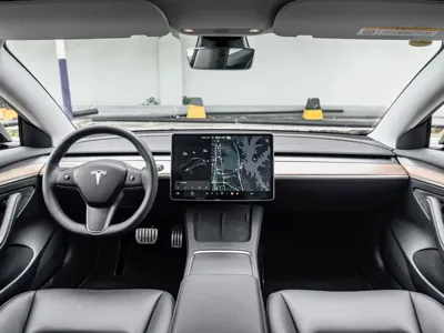 Tesla Model 3 2020, 57000 км, за 99900 CNY - фото 6