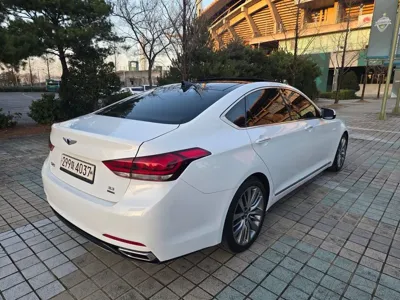 Genesis G80 2017, 121063 км, за 17500000 KRW
