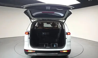 Kia Canival 2023, 46089 км, за 31000000 KRW - фото 31