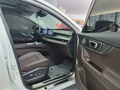 Chery Tiggo 8 Pro 2023, 32000 км, за 75000 CNY - фото 7
