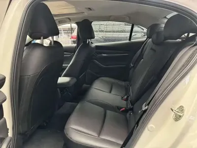 Mazda 3 Axela 2025, 26000 км, за 82800 CNY