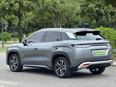 BYD L DM-i 2024, 45000 км, за 89800 CNY - фото 4