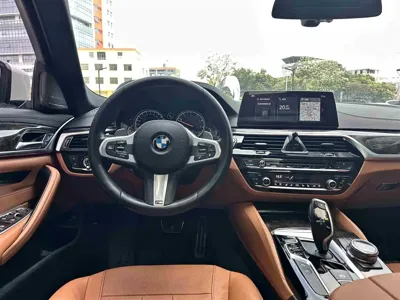 BMW 5 Series 2018, 73000 км, за 153800 CNY - фото 17