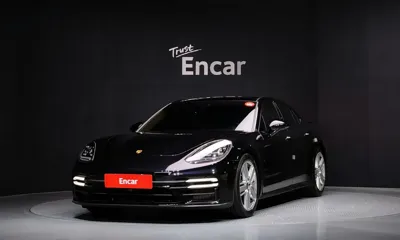 Porsche Panamera · 2021 год