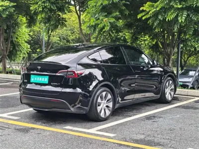 Tesla Model Y 2022, 78000 км, за 149800 CNY - фото 6