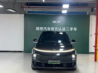 Li Auto Li L9 2023, 79000 км, за 227800 CNY
