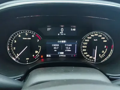 Cadillac CT5 2022, 58000 км, за 126800 CNY - фото 14