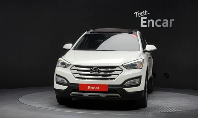 Hyundai Santafe 2015, 123757 км, за 8990000 KRW