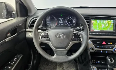 Hyundai Avante 2017, 122292 км, за 7400000 KRW - фото 12