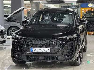 Audi Q5 · 2025 год