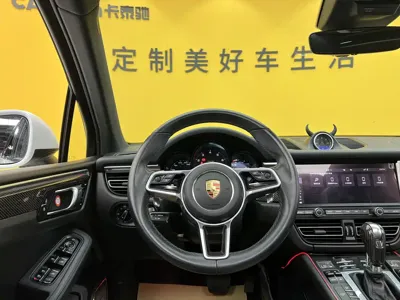 Porsche Macan 2021, 57000 км, за 225000 CNY - фото 12