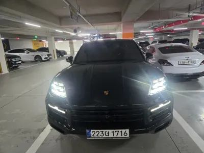 Porsche Cayenne 2025, 19000 км, за 182510000 KRW