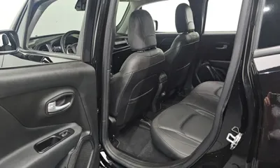 Jeep Renegade 2023, 27200 км, за 22500000 KRW - фото 12