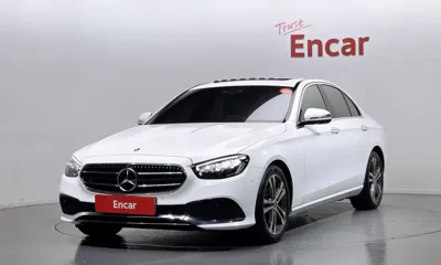 Mercedes-Benz E-Class · 2023 год