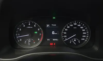Hyundai Avante 2018, 88248 км, за 10500000 KRW - фото 8