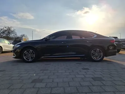 Hyundai Grandeur 2018, 201698 км, за 7500000 KRW