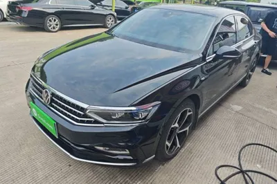 Volkswagen Magotan · 2023 год