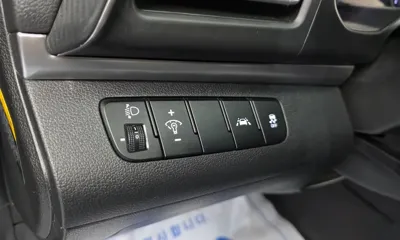 Hyundai Avante 2019, 85747 км, за 12000000 KRW - фото 17