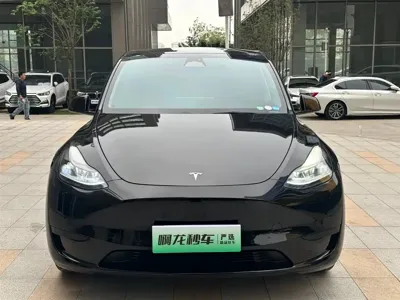 Tesla Model Y 2022, 75300 км, за 145800 CNY
