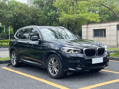 BMW X3 2021, 115000 км, за 135800 CNY