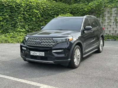 Ford Explorer · 2020 год