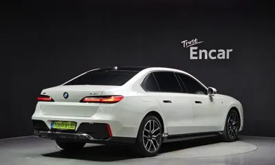 BMW 7-Series 2025, 17381 км, за 113000000 KRW - фото 2