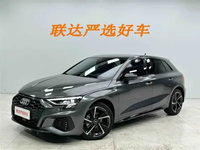 Audi A3 · 2023 год