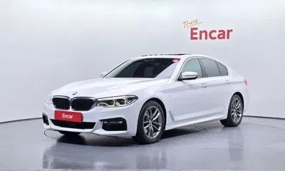 BMW 5-Series · 2018 год