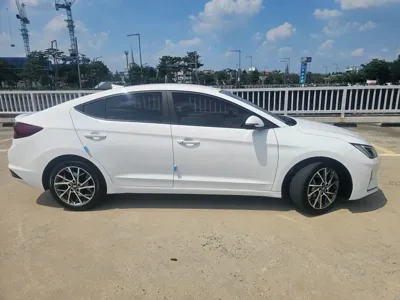 Hyundai Avante 2019, 67000 км, за 12500000 KRW - фото 12
