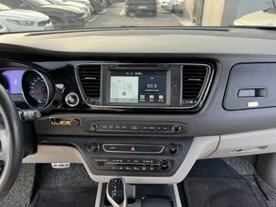 Kia Canival 2016, 193000 км, за 9900000 KRW - фото 12