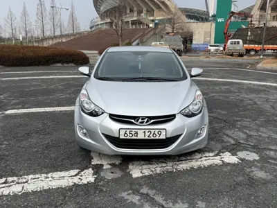 Hyundai Avante · 2014 год