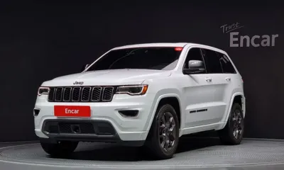 Jeep Cherokee · 2021 год