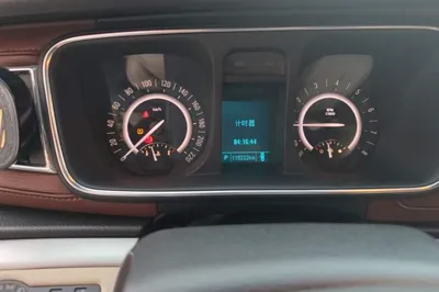 Buick GL8 2017, 119200 км, за 68938.21 CNY - фото 14