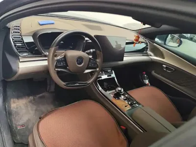 BYD Han 2023, 70200 км, за 91800 CNY - фото 11