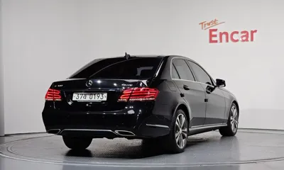 Mercedes-Benz E-Class 2016, 203202 км, за 8900000 KRW - фото 2