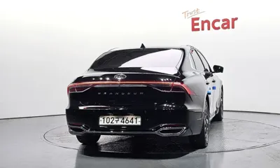 Hyundai Grandeur 2020, 100041 км, за 23000000 KRW