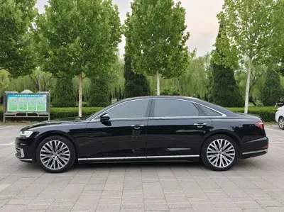 Audi A8 2020, 141000 км, за 278000 CNY - фото 3