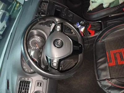 Volkswagen Polo 2016, 107600 км, за 33384.83 CNY - фото 11