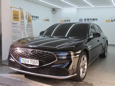 Genesis G90 · 2023 год